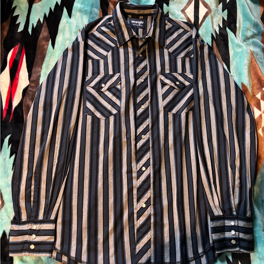 Wrangler Black and Gray Striped Western Shirt